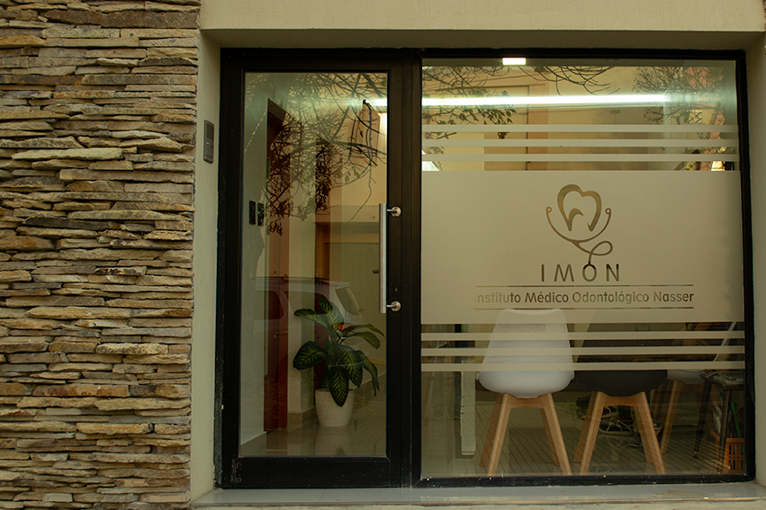 Fachada de IMON - Instituto Médico Odontológico Nasser